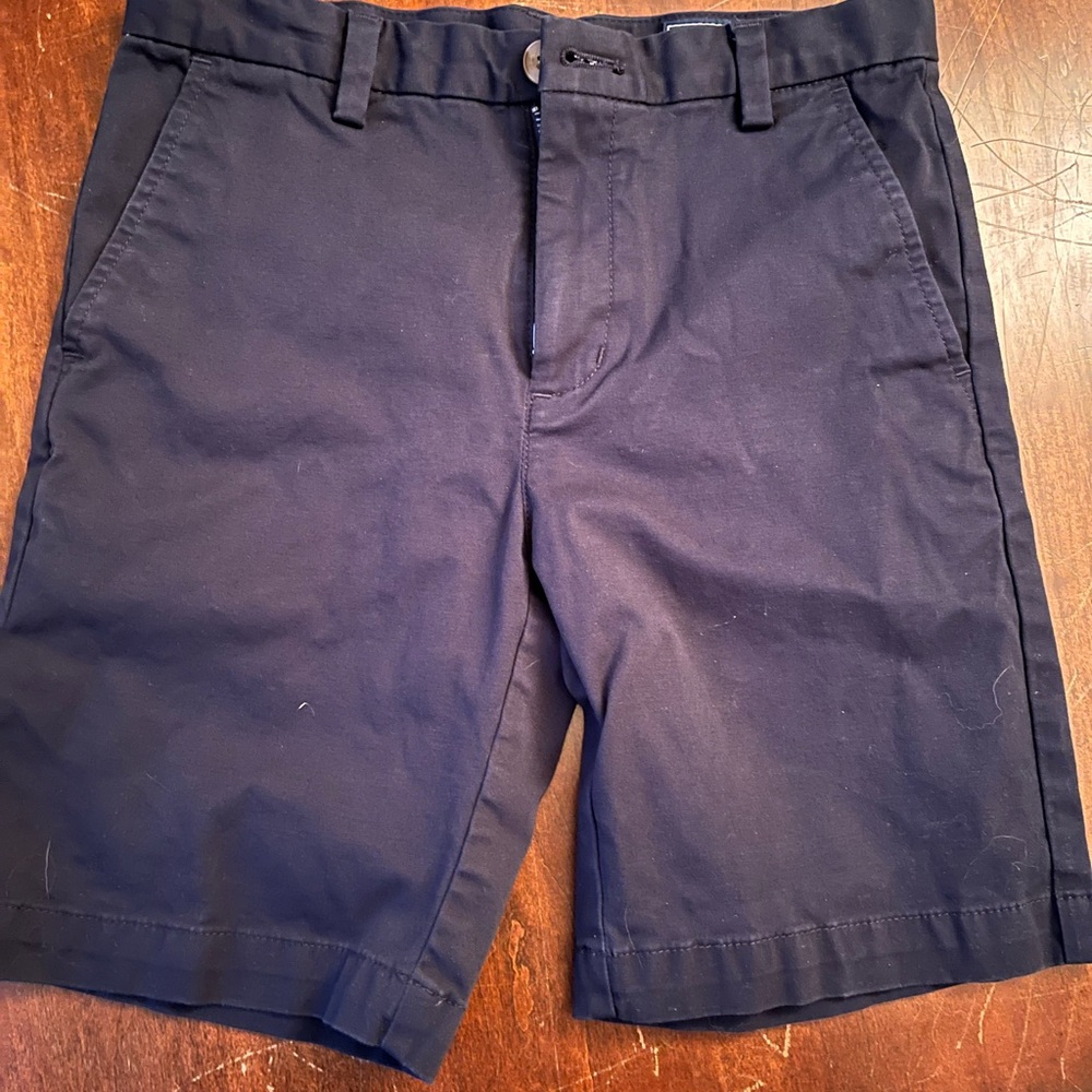 Vineyard Vines Youth Breaker Shorts in Navy - size 10
